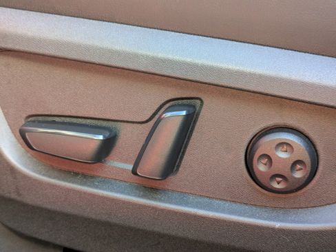 Used 2023 INFINITI QX55 Essential image 21