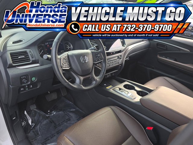 Certified 2025 Honda Passport EX-L image 26