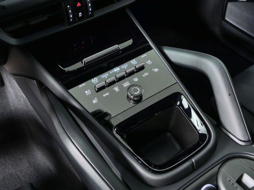New 2026 Porsche Cayenne Turbo GT AWD/4WD image 19