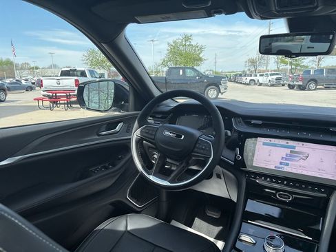 New 2026 Jeep Grand Cherokee L Limited AWD/4WD image 50
