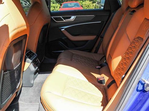 Used 2022 Audi RS 6 w/ Executive Package image 21