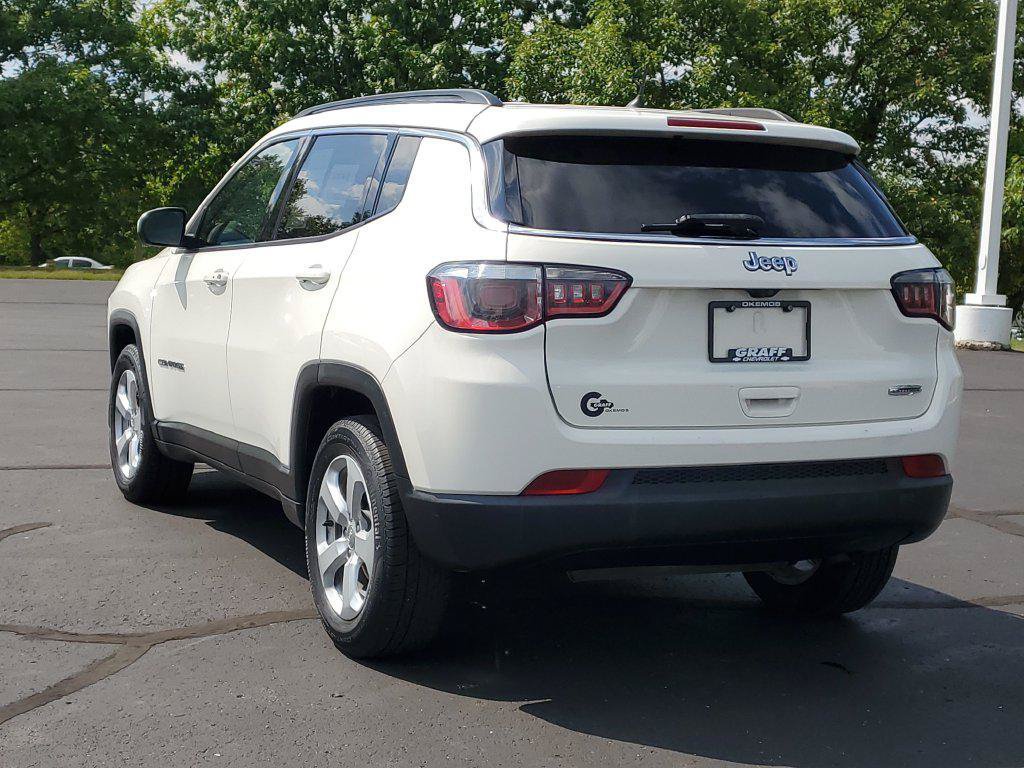 Used 2018 Jeep Compass Latitude FWD image 4