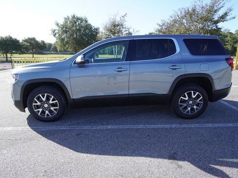 Used 2023 GMC Acadia SLE image 6