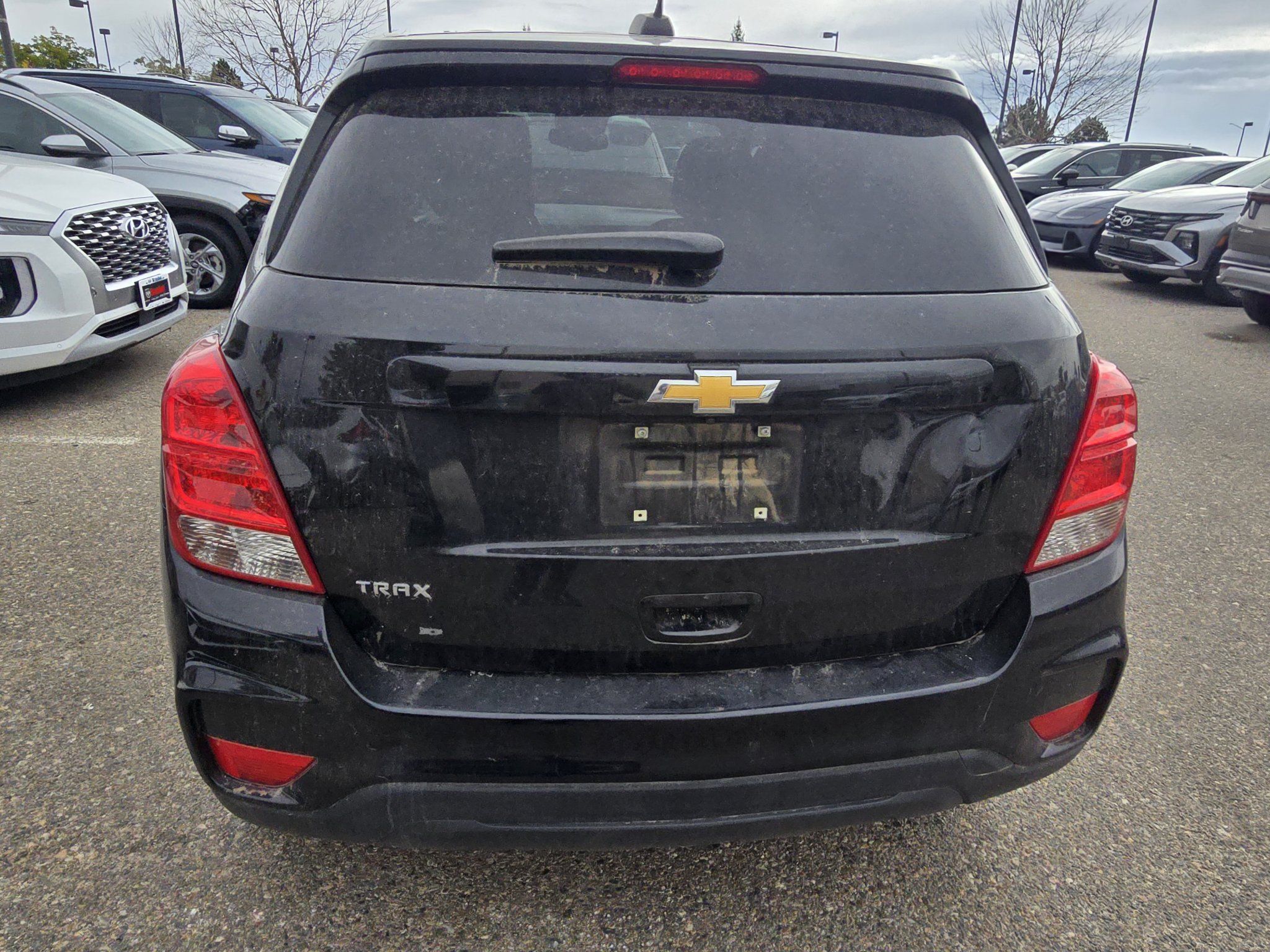 Used 2020 Chevrolet Trax LS w/ Tint and Cruise Package FWD image 5