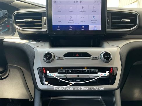 Used 2023 Ford Explorer XLT w/ Equipment Group 202A AWD/4WD image 15