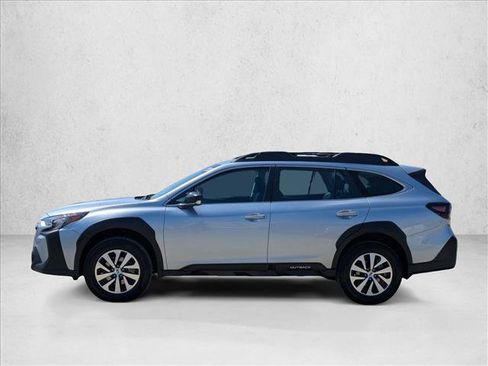 Used 2023 Subaru Outback AWD/4WD image 9