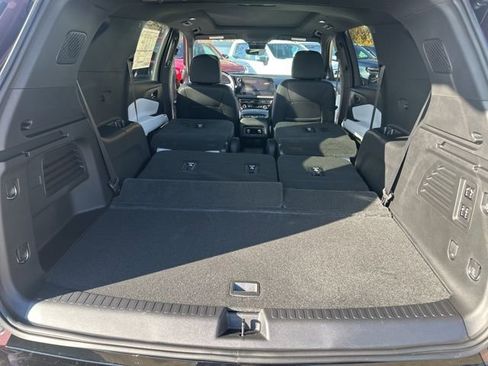 New 2026 Chevrolet Traverse High Country image 15