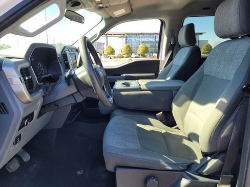 Used 2022 Ford F150 XLT w/ Trailer Tow Package image 9