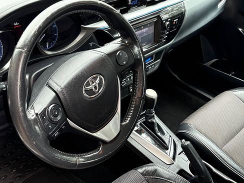 Used 2014 Toyota Corolla S image 11
