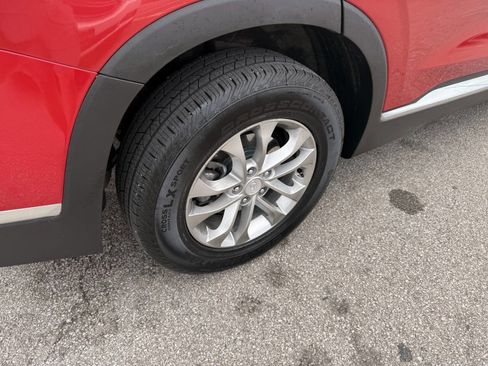 Used 2020 Hyundai Santa Fe SE FWD image 29