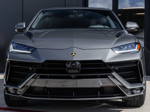 Used 2024 Lamborghini Urus S AWD/4WD image 4