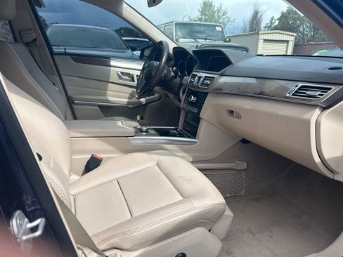 Used 2014 Mercedes-Benz E 350 Sedan image 4