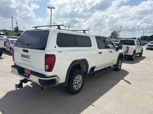 Used 2025 GMC Sierra 2500 Pro w/ Convenience Package AWD/4WD image 3