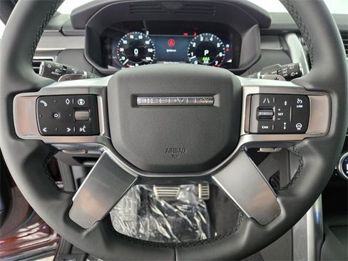 New 2026 Land Rover Discovery Limited Edition image 21