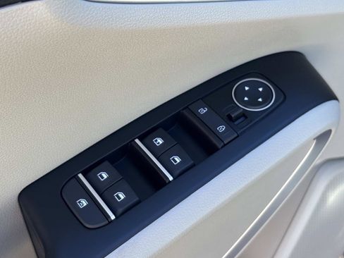 New 2025 Kia Soul LX image 17