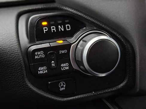 Used 2023 RAM 1500 Big Horn image 25