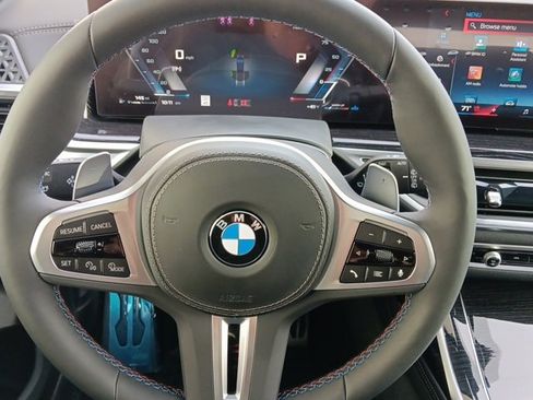 Certified 2025 BMW X7 M60i image 19