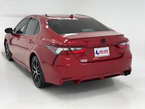Used 2023 Toyota Camry SE w/ Convenience Package image 38
