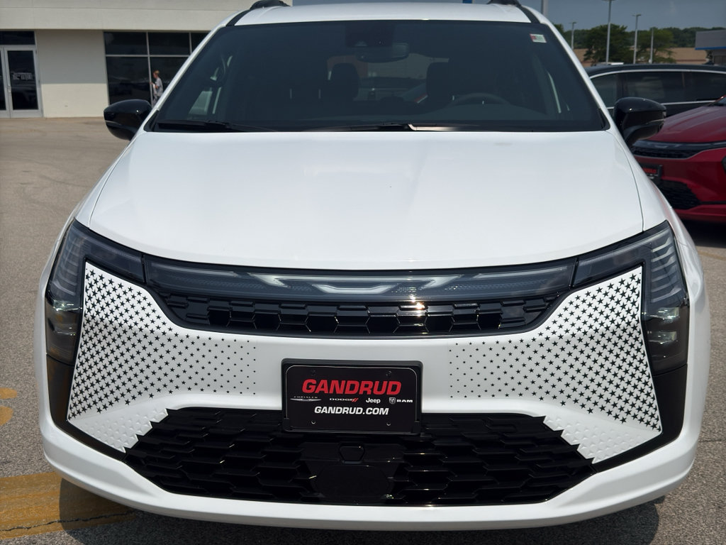 New 2027 Chrysler Pacifica Select FWD image 2
