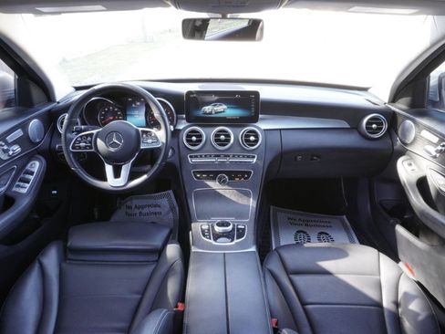 Used 2020 Mercedes-Benz C 300 Sedan image 10