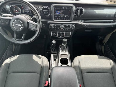 Used 2020 Jeep Gladiator Sport AWD/4WD image 15
