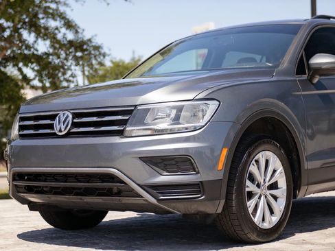 Used 2018 Volkswagen Tiguan S FWD image 5