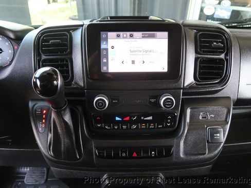 Used 2024 RAM ProMaster 2500 w/ Convenience Group FWD image 27