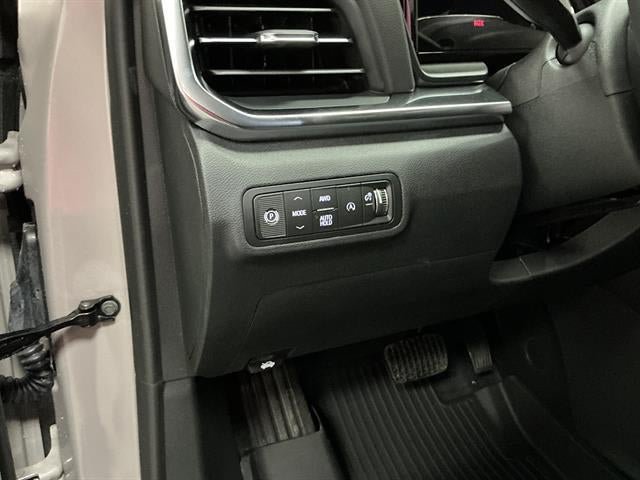 New 2027 GMC Terrain Elevation w/ LPO, Floor Liner Package AWD/4WD image 15