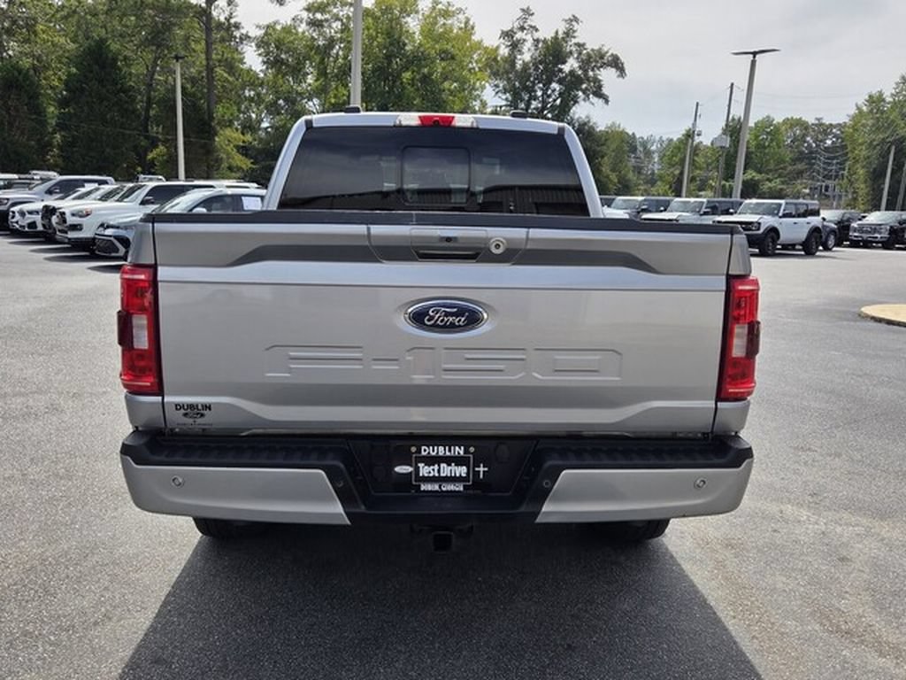 Used 2022 Ford F150 XLT w/ Equipment Group 302A High AWD/4WD image 12