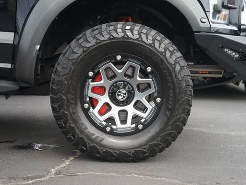 Used 2020 Ford F150 Raptor w/ Equipment Group 802A Luxury AWD/4WD image 6