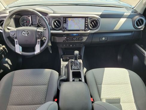 Used 2021 Toyota Tacoma SR5 image 19