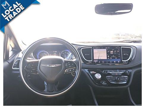 Used 2021 Chrysler Pacifica Limited w/ S Appearance Package image 27