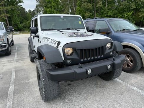Used 2017 Jeep Wrangler Unlimited Sport w/ Quick Order Package 24S AWD/4WD image 2