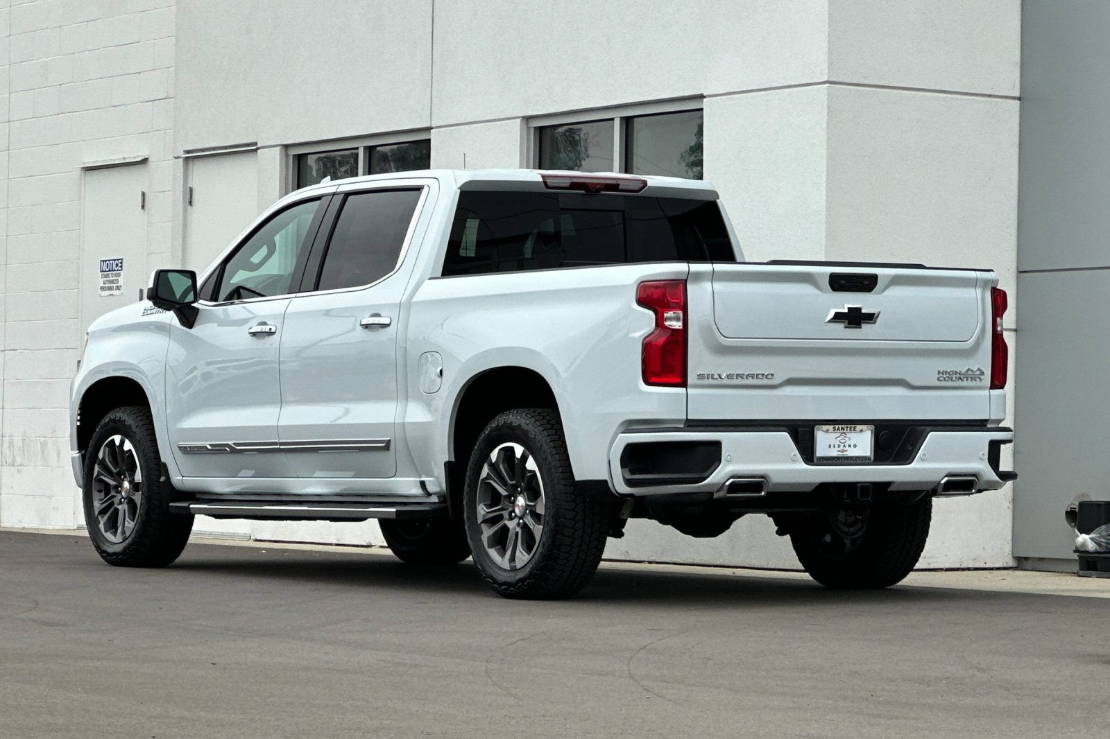 New 2026 Chevrolet Silverado 1500 High Country AWD/4WD image 6
