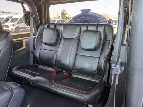 Used 2021 Jeep Wrangler Rubicon AWD/4WD image 26