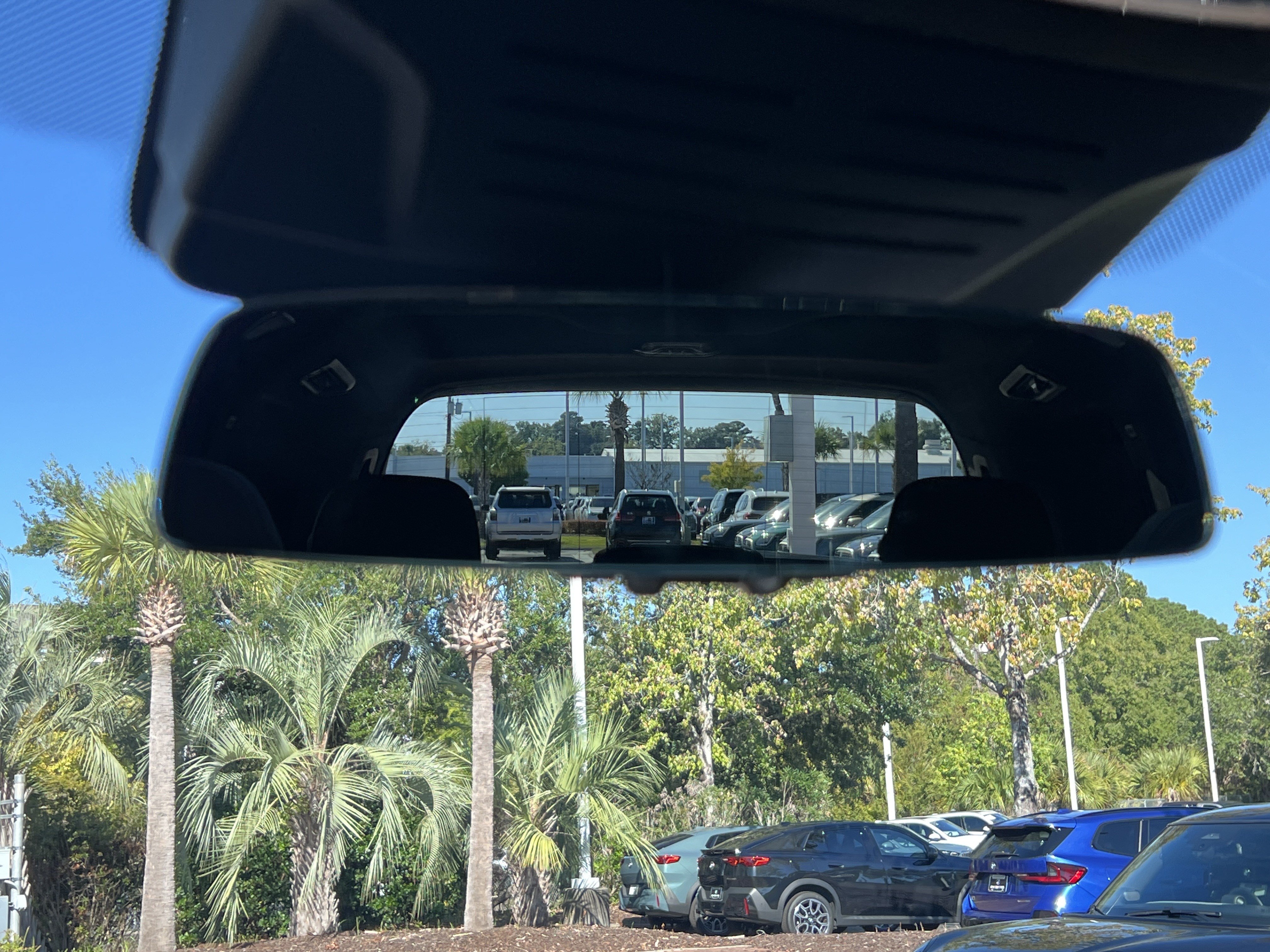 Certified 2024 BMW X7 M60i w/ Executive Package AWD/4WD image 27