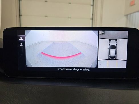 Used 2024 MAZDA MAZDA3 Hatchback w/Premium Plus Pkg image 25
