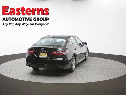 Used 2021 Toyota Camry LE FWD image 34