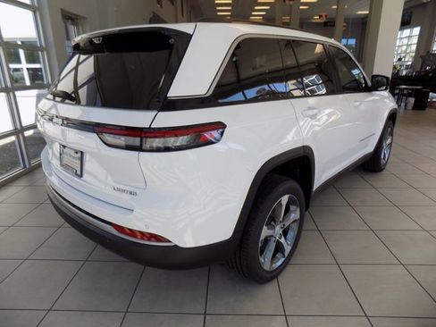 New 2026 Jeep Grand Cherokee Limited AWD/4WD image 7