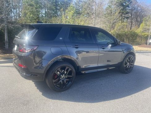 Used 2025 Land Rover Discovery Sport Dynamic SE image 2