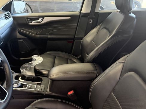 Used 2021 Ford Escape SEL FWD image 7