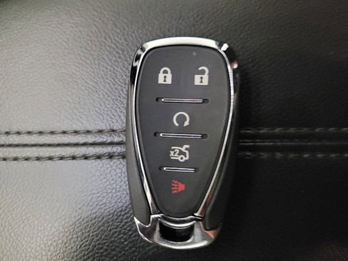 Used 2022 Chevrolet Malibu LT FWD image 32