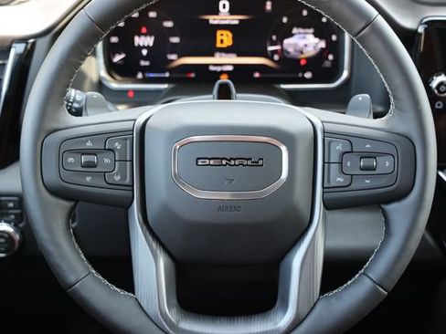 Used 2026 GMC Sierra 1500 Denali Ultimate AWD/4WD image 16
