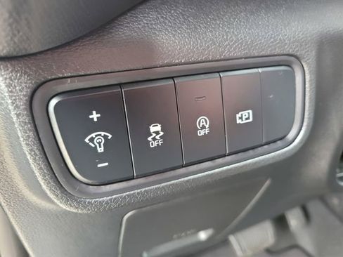 Used 2025 Kia Soul EX image 17