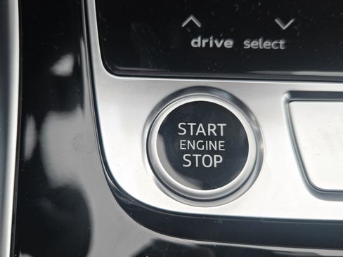 New 2026 Audi Q7 3.0T Prestige AWD/4WD image 17