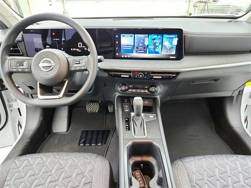 New 2026 Nissan Kicks SV w/ SV Premium Package image 26