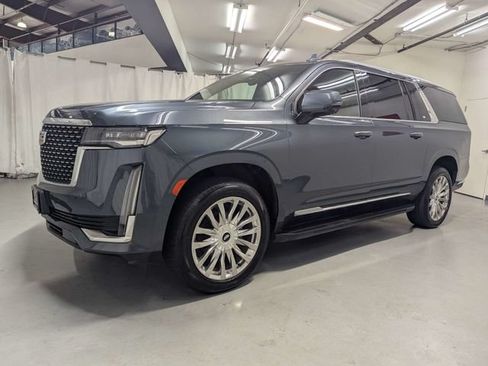 Used 2021 Cadillac Escalade ESV Premium Luxury AWD/4WD image 5