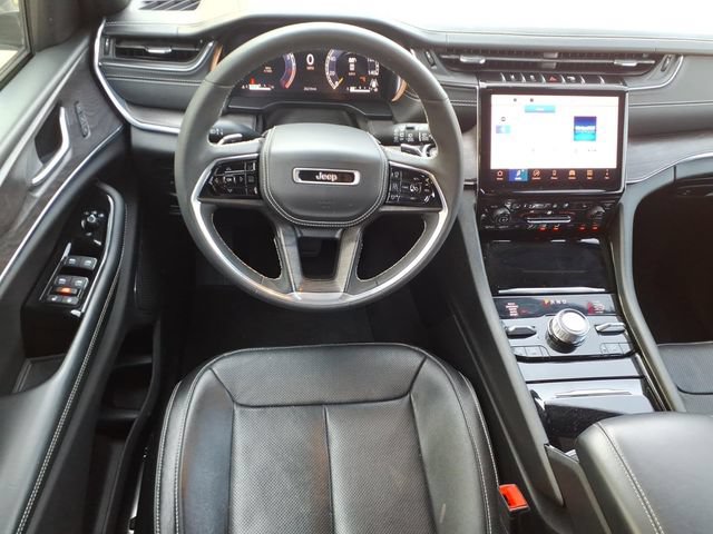 Used 2023 Jeep Grand Cherokee L Overland AWD/4WD image 10