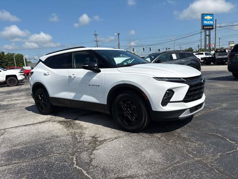 Used 2024 Chevrolet Blazer LT w/ Sound & Technology Package image 8