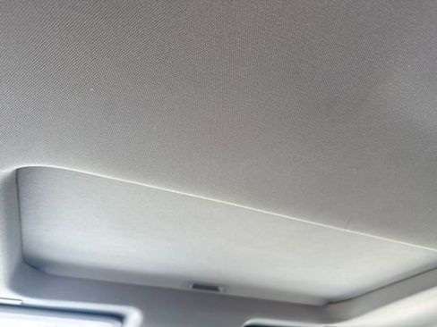 Used 2021 Chevrolet Silverado 1500 LT Trail Boss w/ Convenience Package II image 15